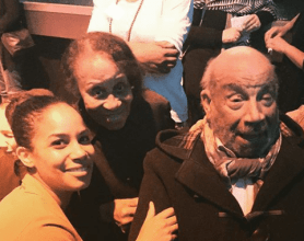 Beim 30 Jährigem Jubiläum der Initiative Schwarze Menschen in Deutschland. Zusammen mit der Holocaustüberlebenden Marie Nejahr (links).